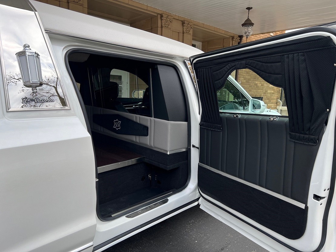2023 White Cadillac XT6 S&S Victoria Funeral Coach New Hearse for Sale